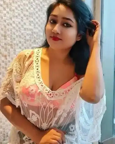 Escorts Service Bamangola